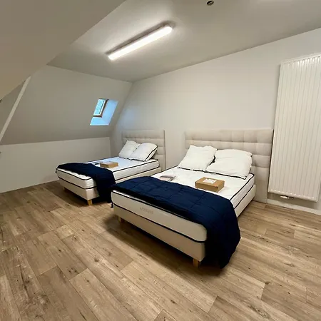 Superbe Maison De Maitre 10 300 M2 Caen